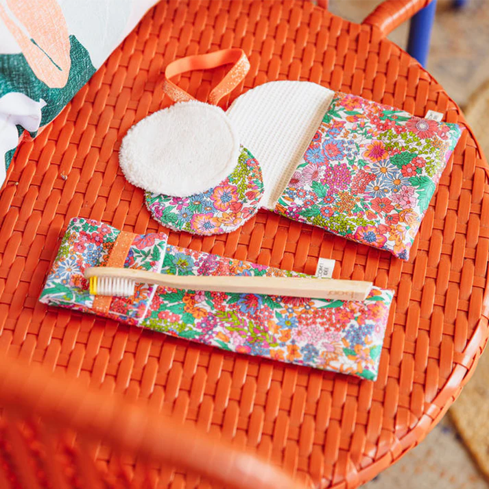 Kit Set de Voyage - Daisy